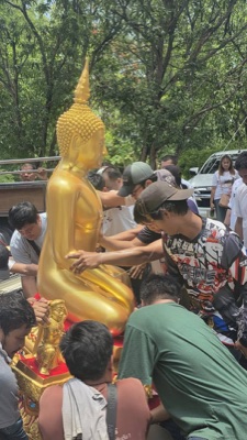ทอดกฐิน